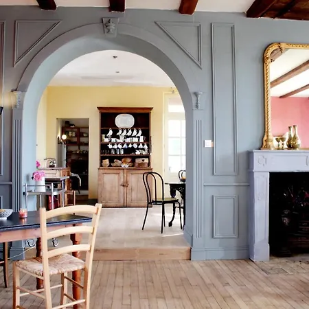 The Mad Hatters Kitchen