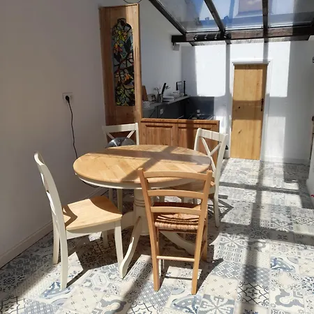 The Mad Hatters Kitchen Casa de Campo *