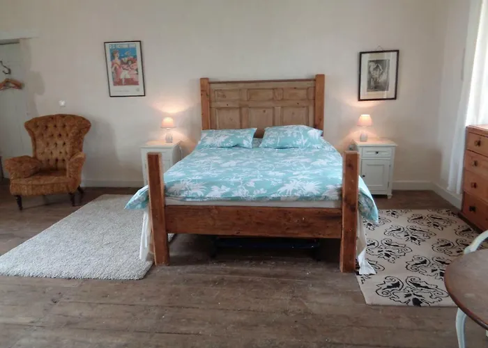 乡村民宿 The Mad Hatters Kitchen *